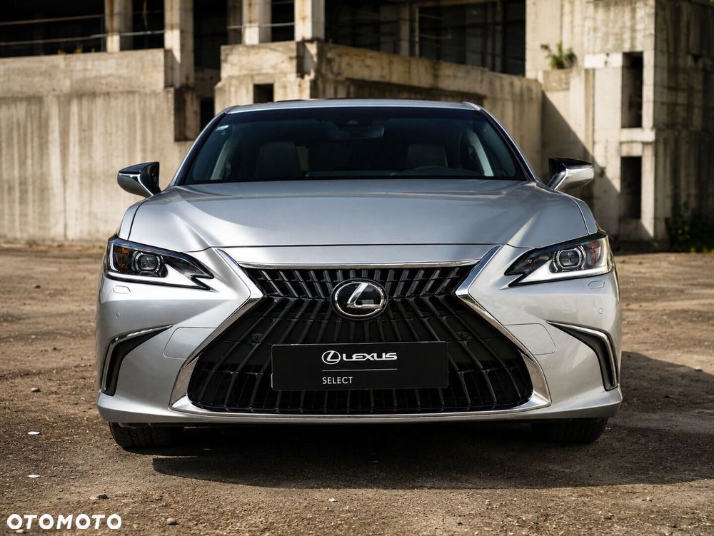 Lexus ES 300h Business Edition - 3