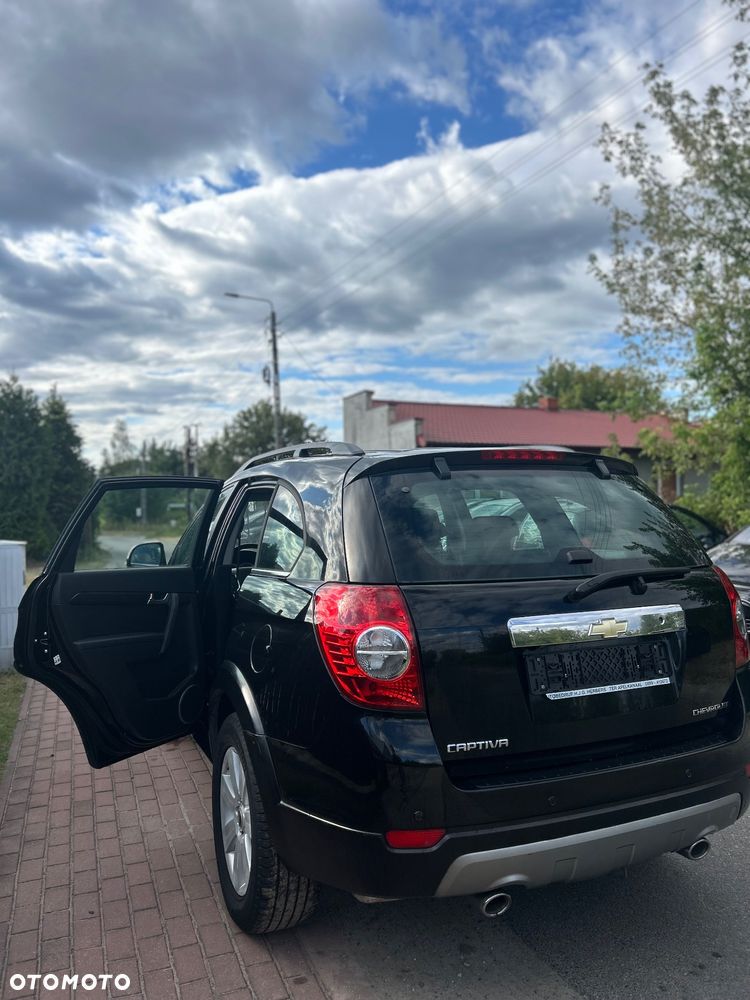 Chevrolet Captiva 3.2 4WD 7 Sitzer LT - 13