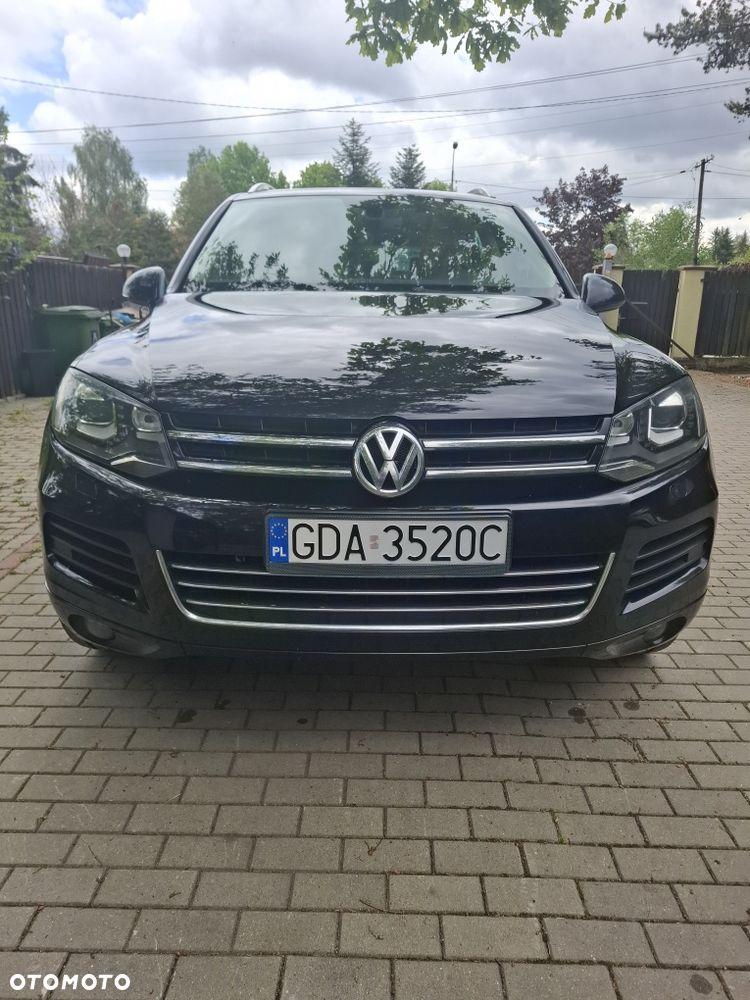 Volkswagen Touareg - 1