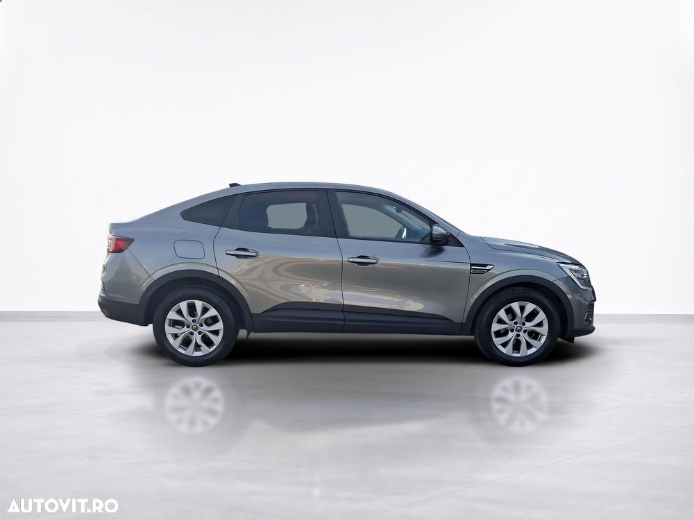 Renault Arkana - 8