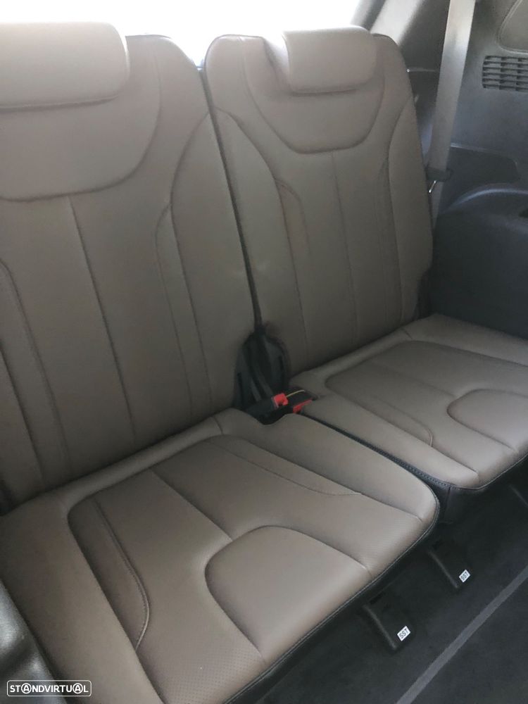 Hyundai Santa Fe 2.2 CRDi Premium Aut. - 46