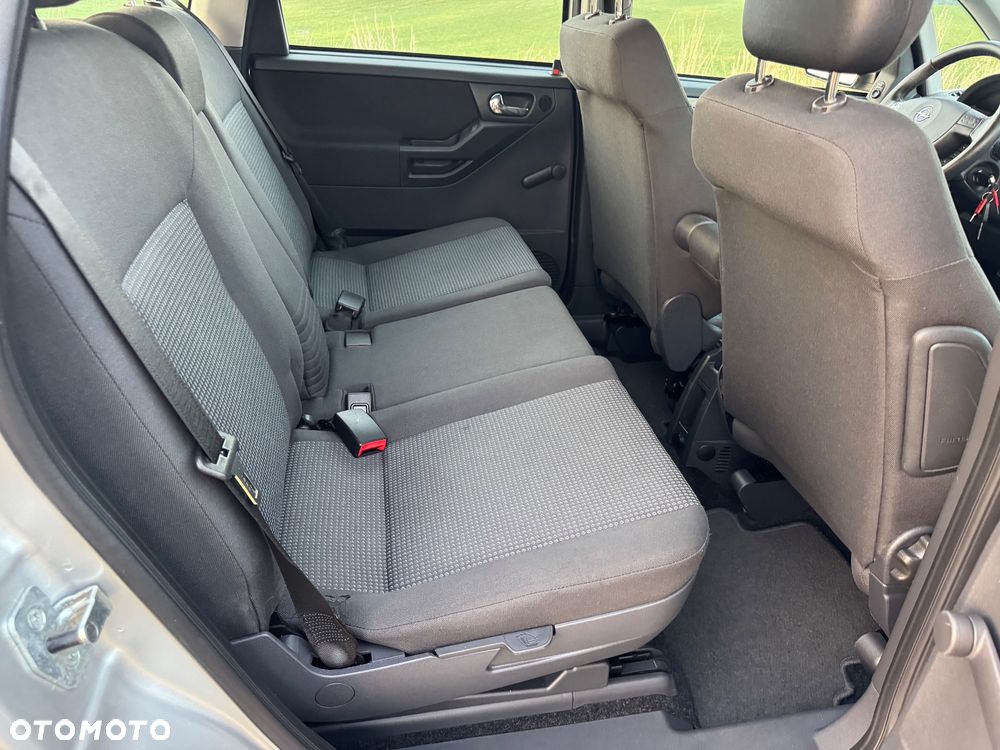 Opel Meriva - 16