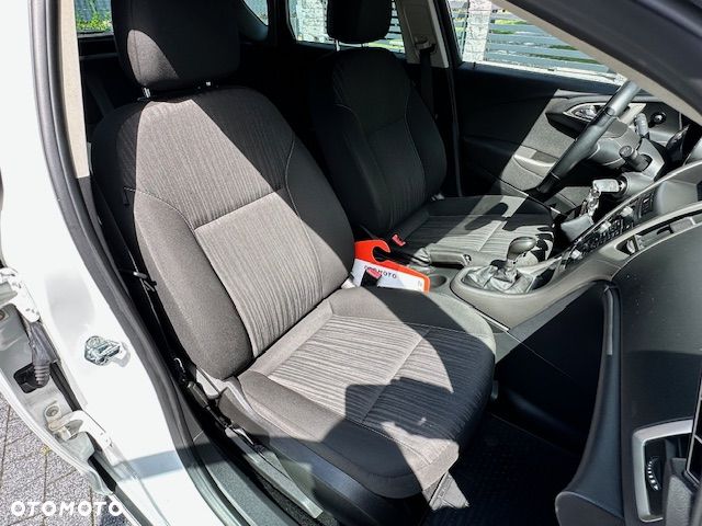 Opel Astra 1.4 T Sport - 17