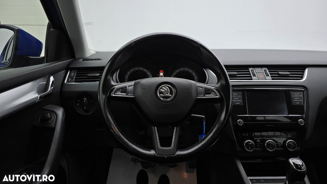 Skoda Octavia 1.6 TDI Ambition - 15