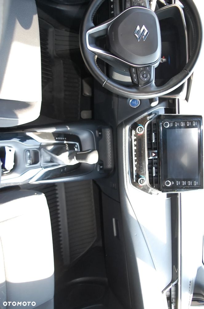Suzuki Swace 1.8 Hybrid Elegance CVT - 32