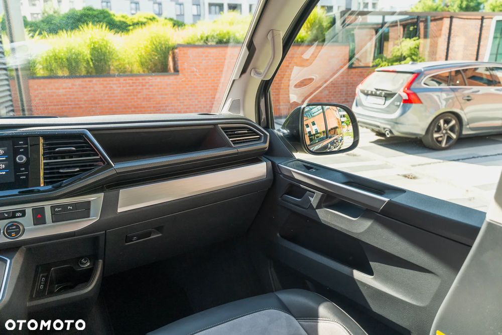 Volkswagen California - 29