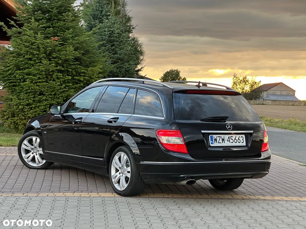 Mercedes-Benz Klasa C 200 (BlueEFFICIENCY) 7G-TRONIC Avantgarde - 19