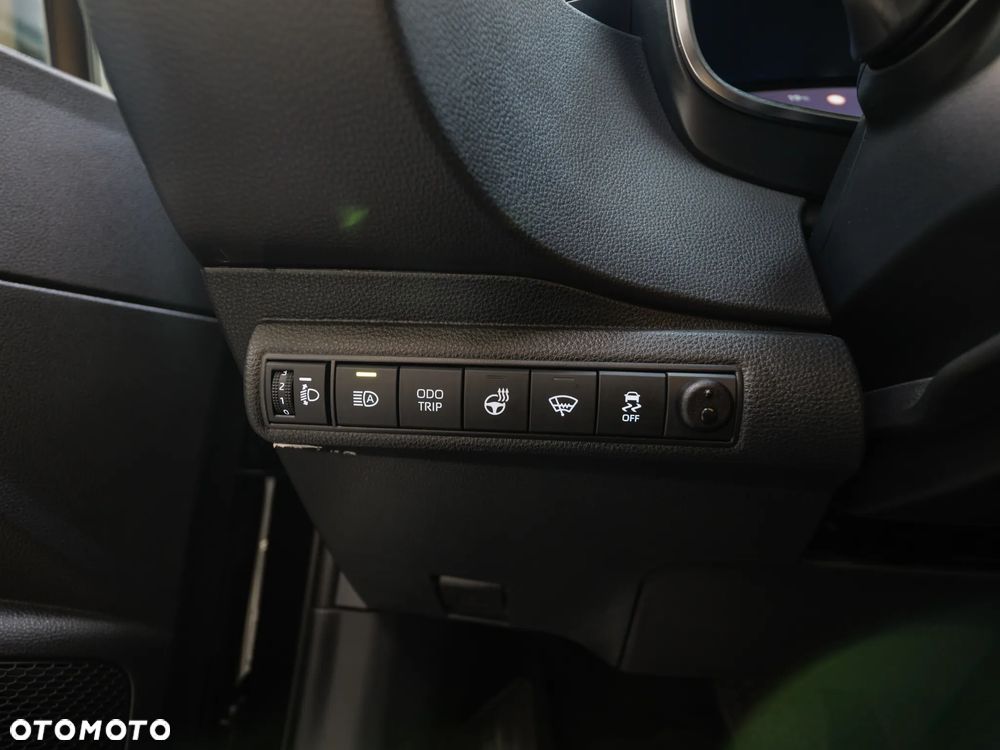 Toyota Corolla 1.8 Hybrid Comfort - 38