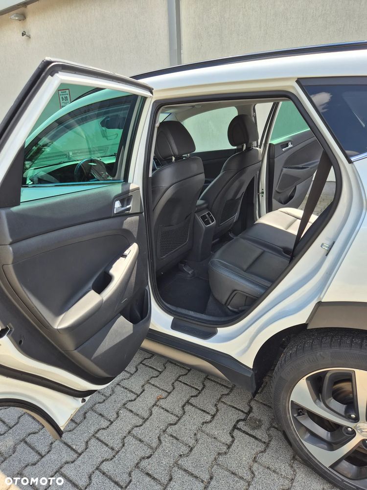 Hyundai Tucson blue 1.7 CRDi 2WD DCT Premium - 6