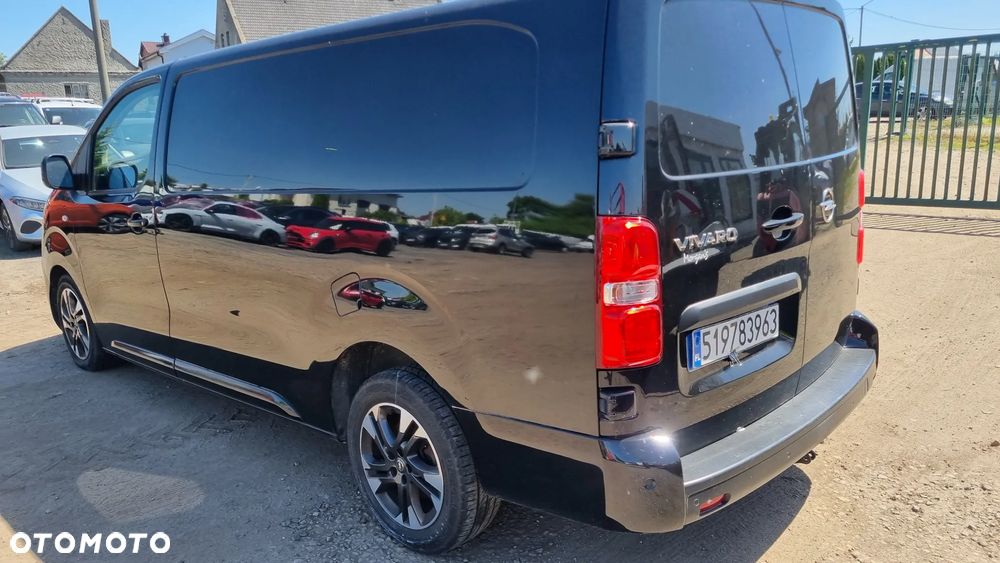 Opel Vivaro - 10