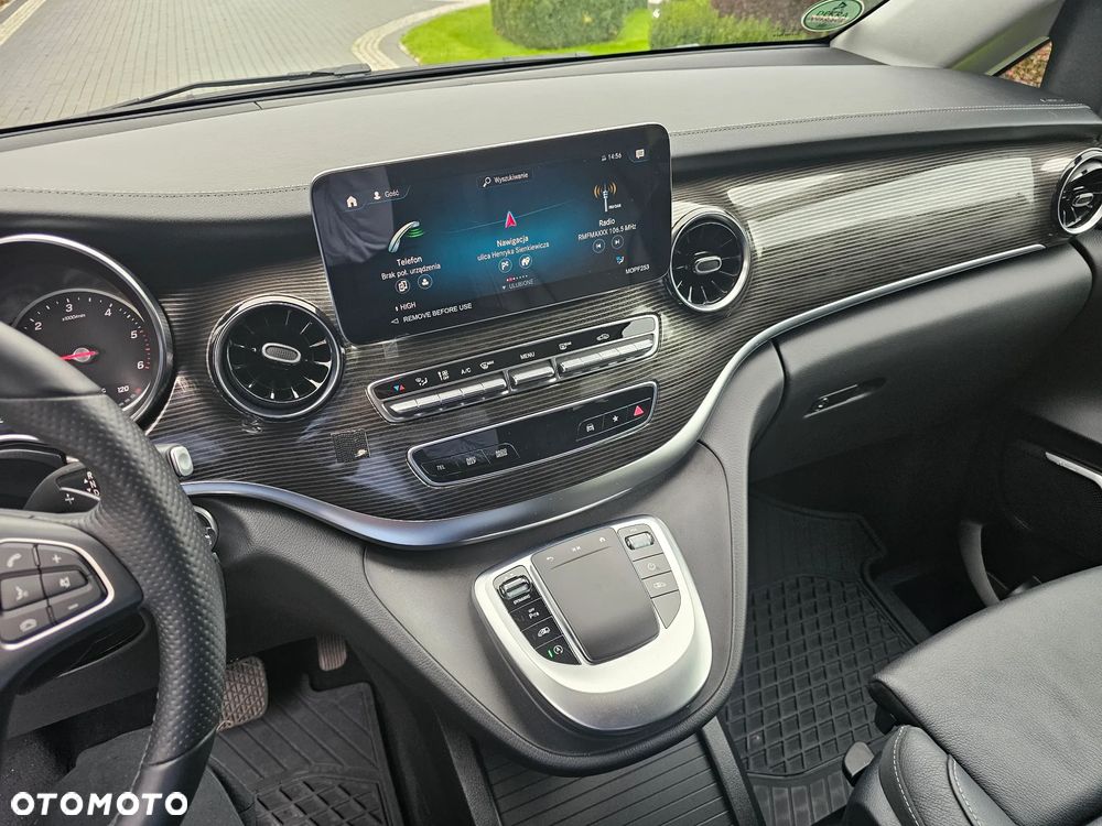 Mercedes-Benz Klasa V 300 d Avantgarde 9G-Tronic - 13