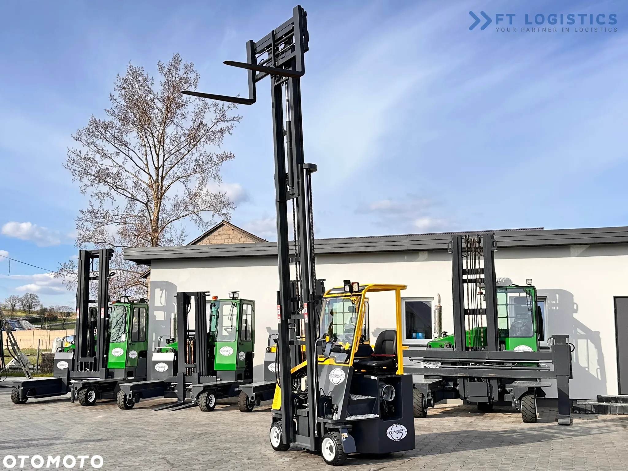 Combilift C3000CB / GAZ / TRIPLEX / 4900MM / WOLNY SKOK / POZYCJONER / PRZESUW WIDEŁ / JAK NOWY - 23