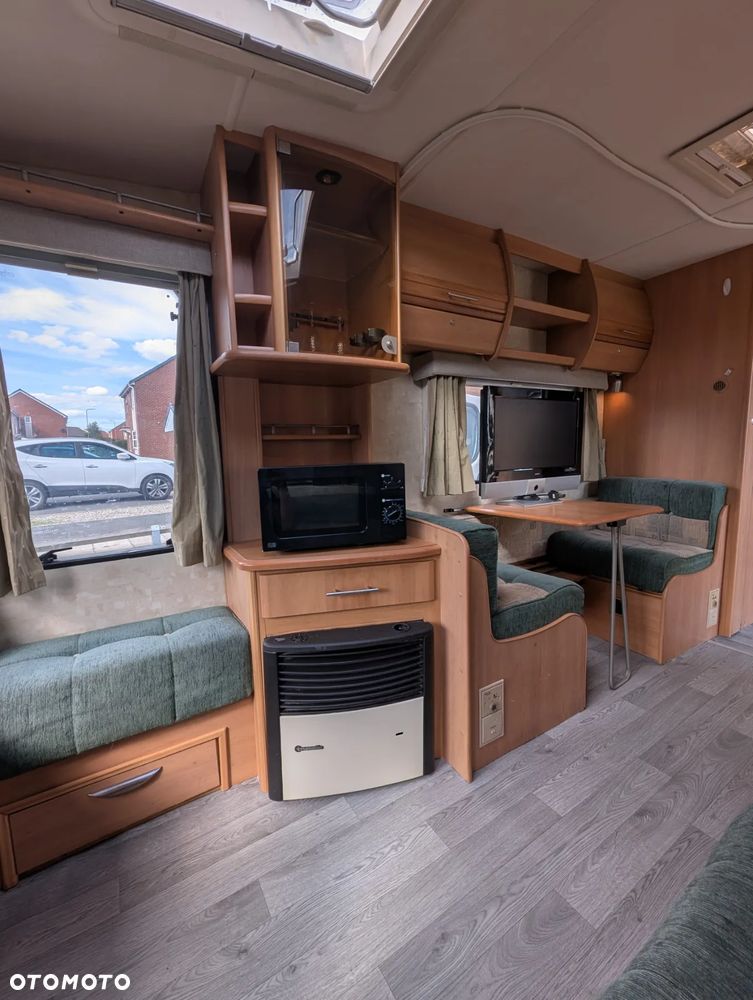 SWIFT CHALLENGER 520SE - 24