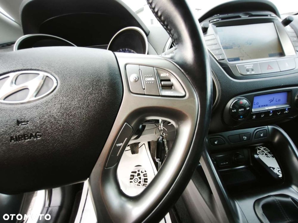 Hyundai ix35 - 14