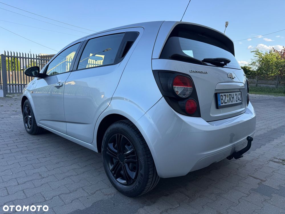 Chevrolet Aveo 1.2 LT+ - 11