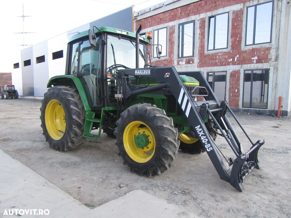 John Deere 6100 cu incarcator frontal - 3