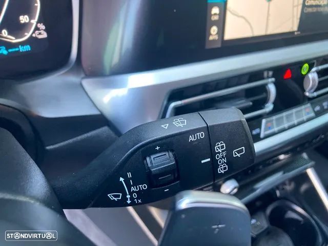 BMW 320 e Touring Pack Desportivo M Auto - 20