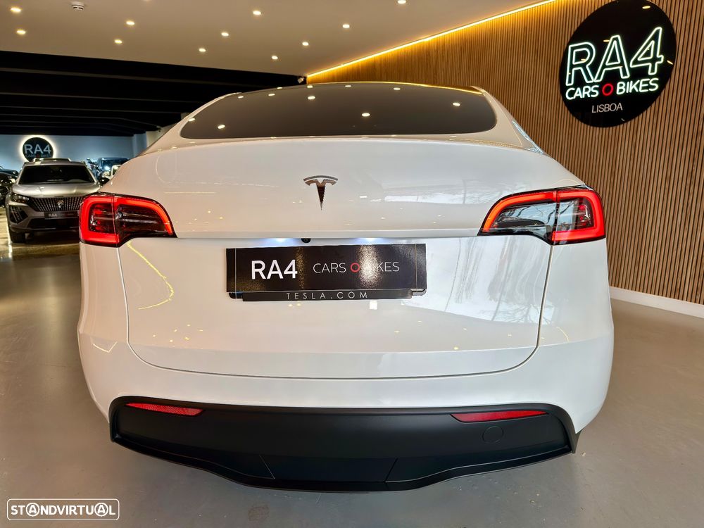 Tesla Model Y Tração Traseira - 12
