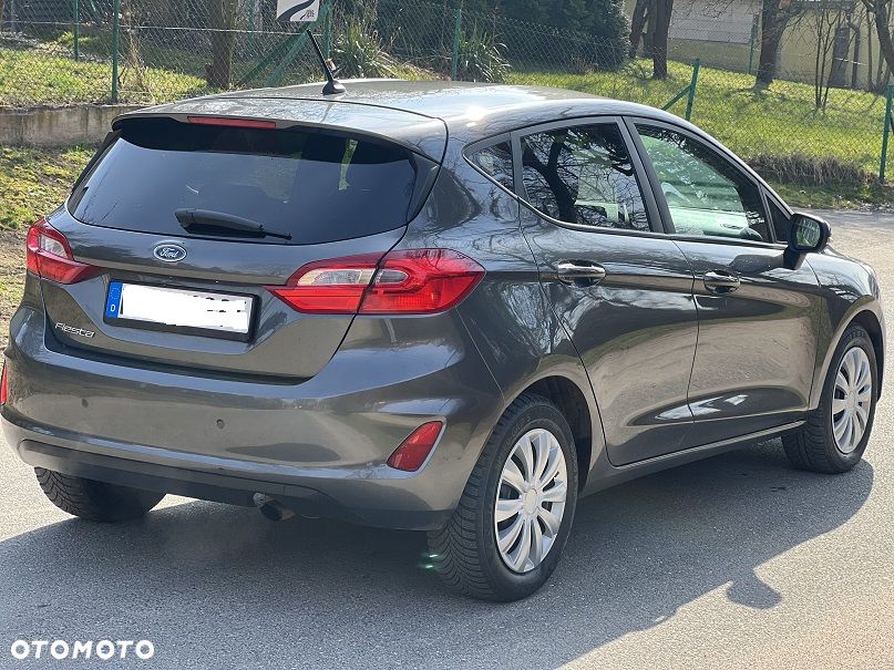 Ford Fiesta 1.0 EcoBoost S&S TITANIUM - 2