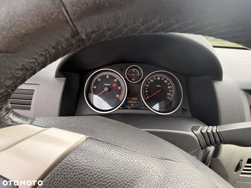 Opel Astra - 8