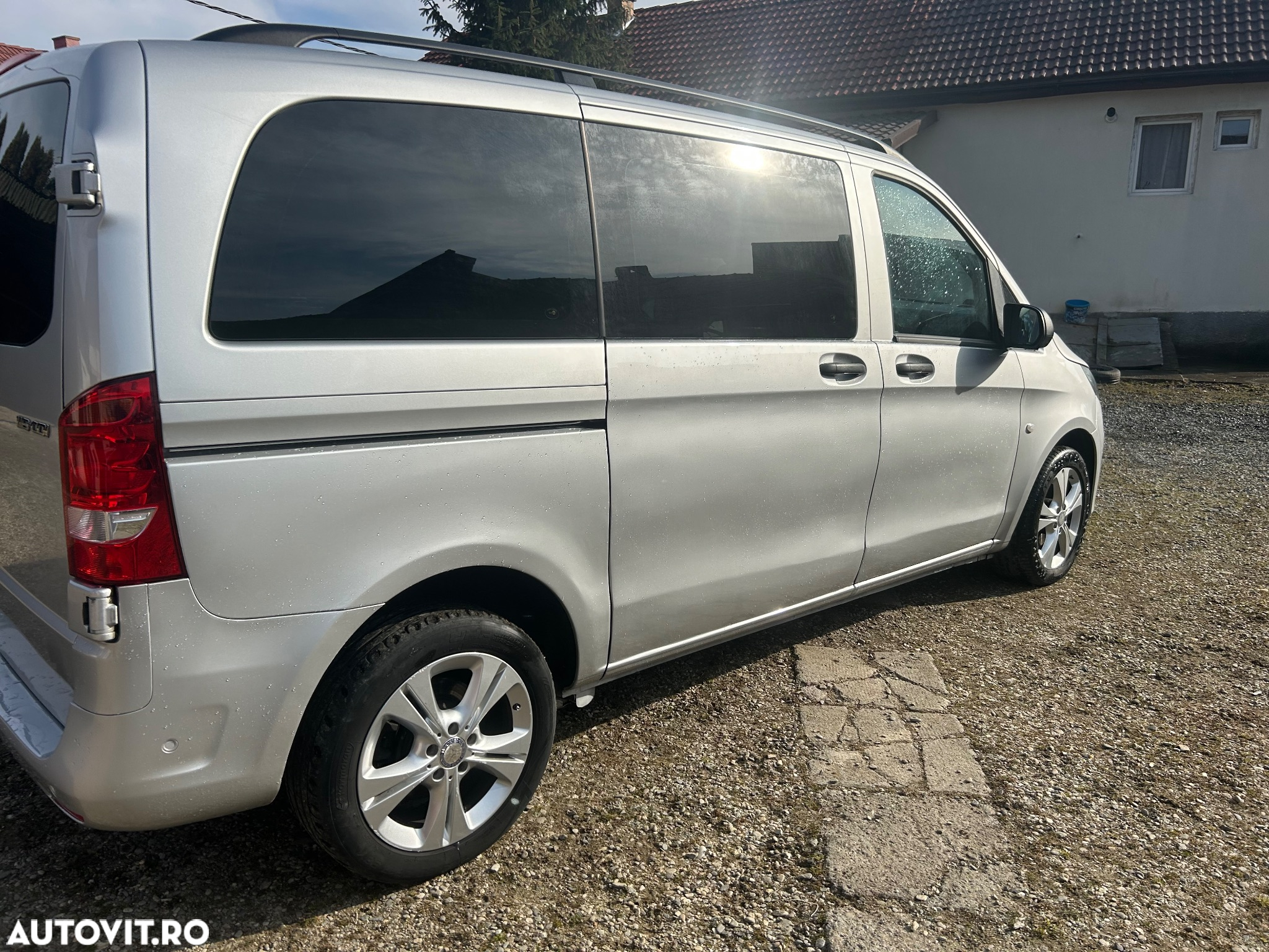 Mercedes-Benz Vito - 11