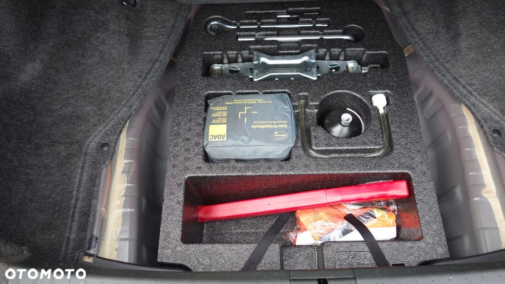 Honda Accord 2.0 Elegance - 28