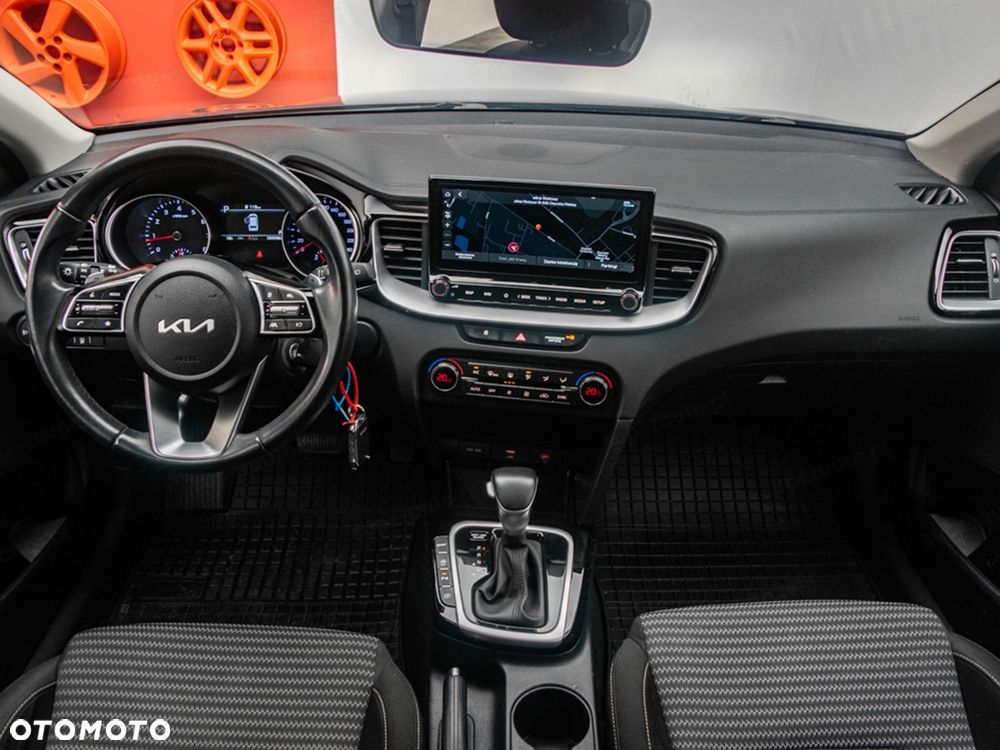 Kia Ceed 1.5 T-GDI M DCT - 31
