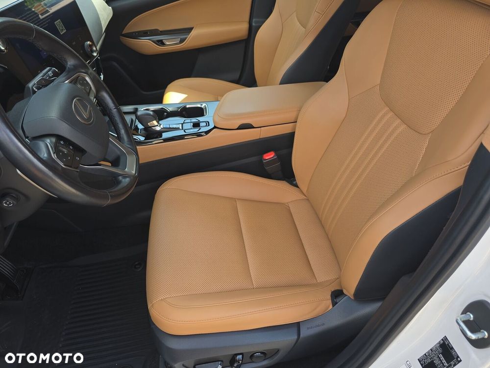 Lexus NX 350h Prestige AWD - 12