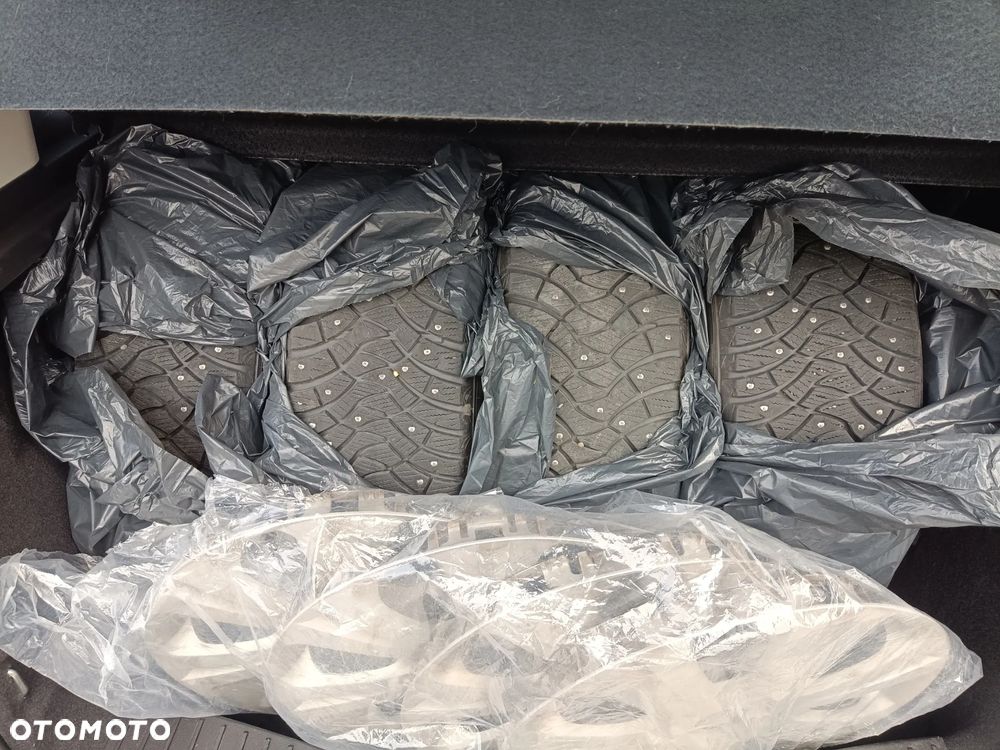 Ford C-MAX - 15