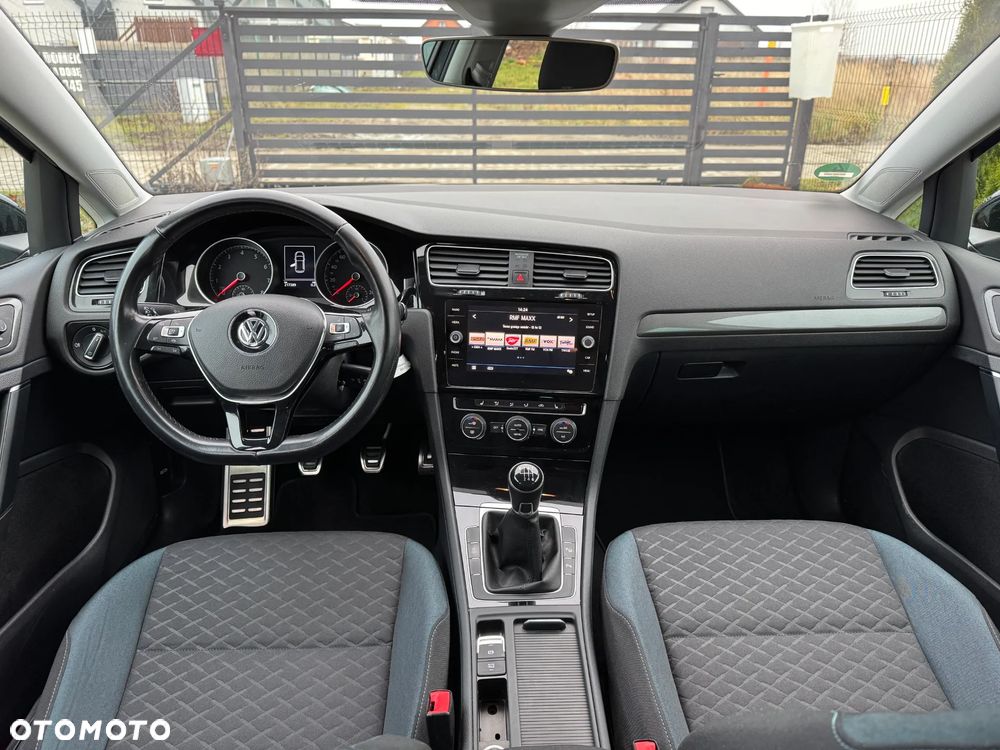 Volkswagen Golf 1.5 TSI ACT OPF BlueMotion IQ.DRIVE - 6