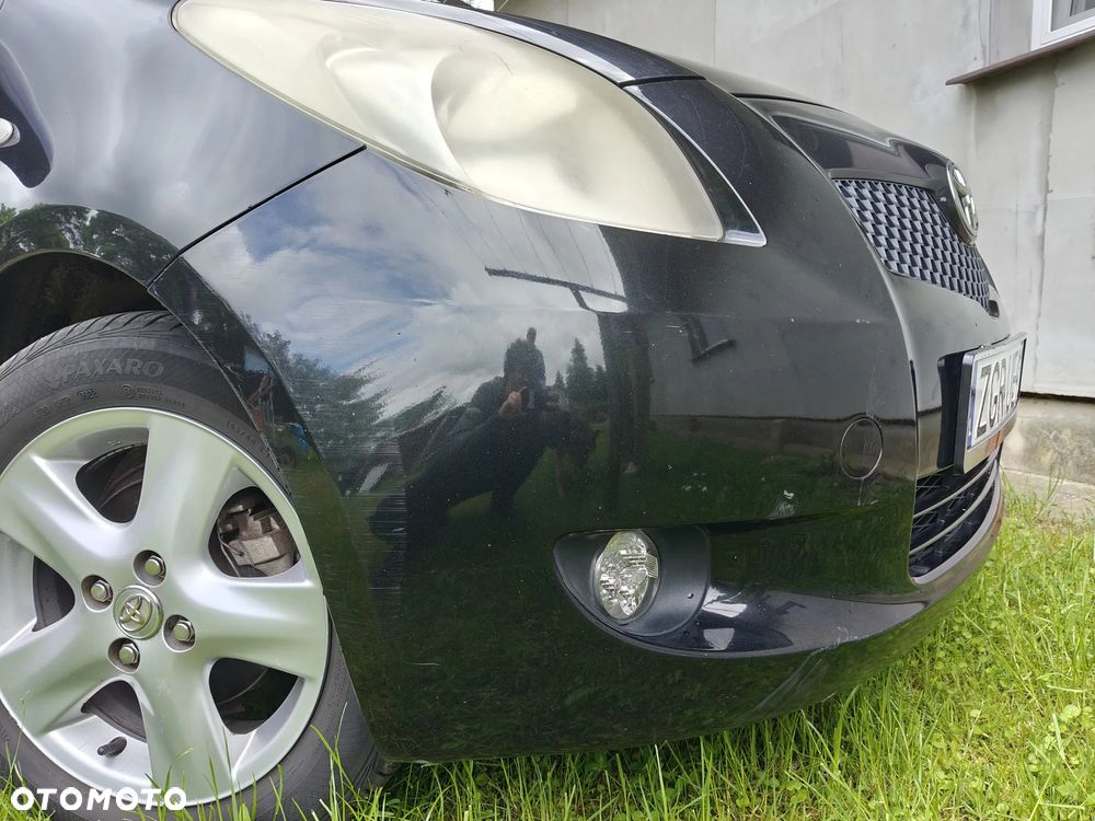 Toyota Yaris - 31