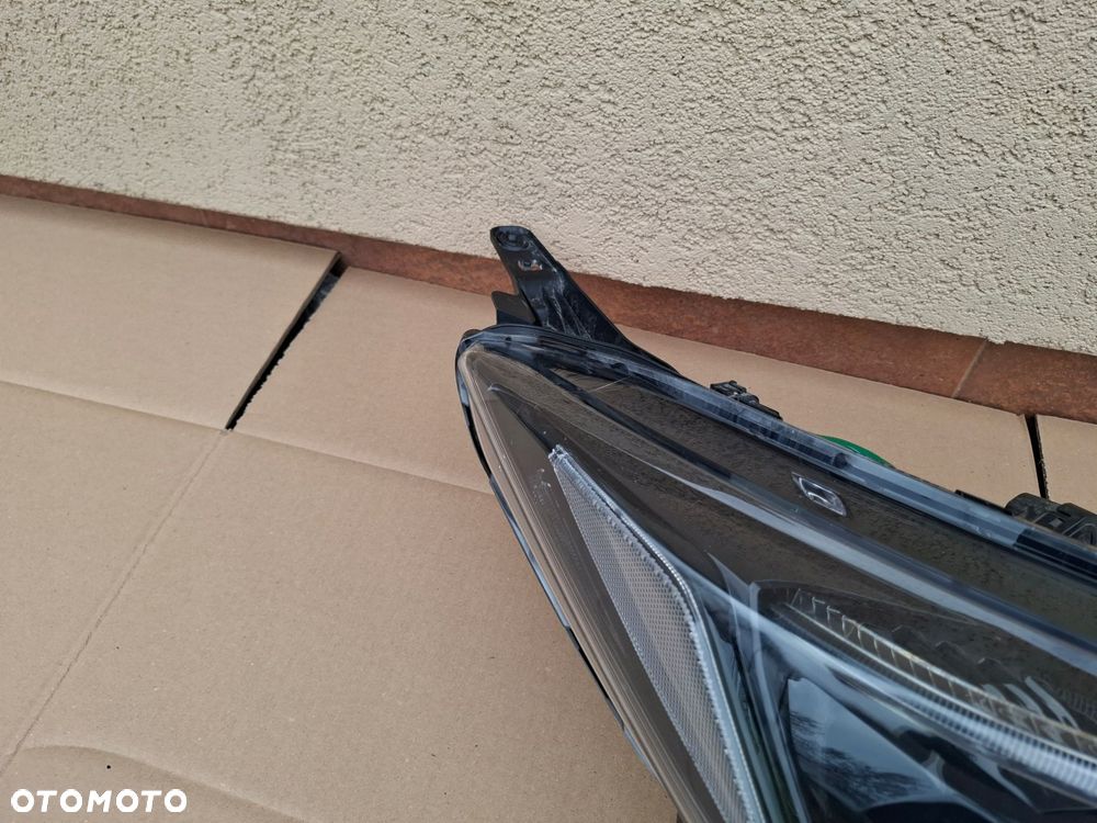 lampa przednia nissan leaf ii oryginał ładny stan - 5