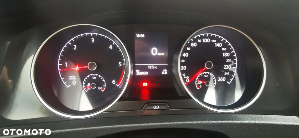 Volkswagen Golf Variant - 11