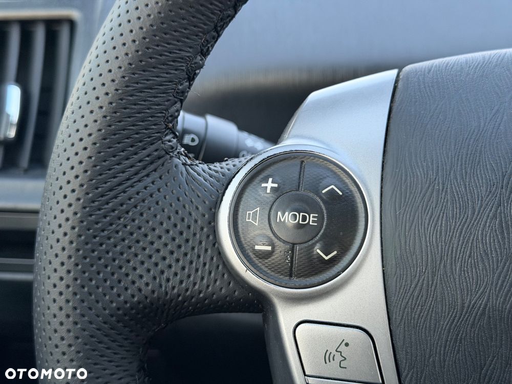 Toyota Prius+ (Hybrid) Comfort - 19
