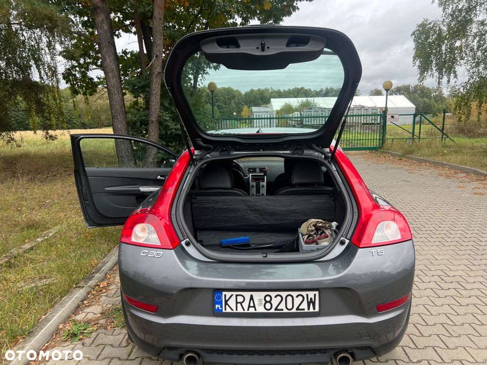 Volvo C30 T5 Momentum - 15