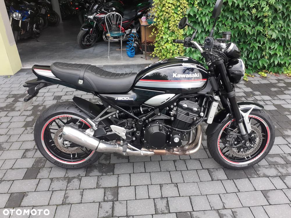 Kawasaki Z 900 RS - 31