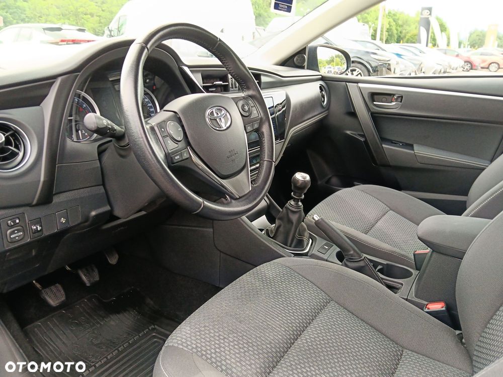 Toyota Corolla 1.6 Premium EU6 - 10