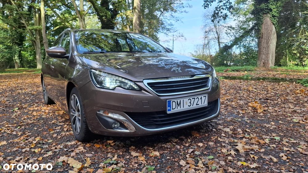 Peugeot 308 SW e-HDi FAP 115 Stop&Start Allure - 4