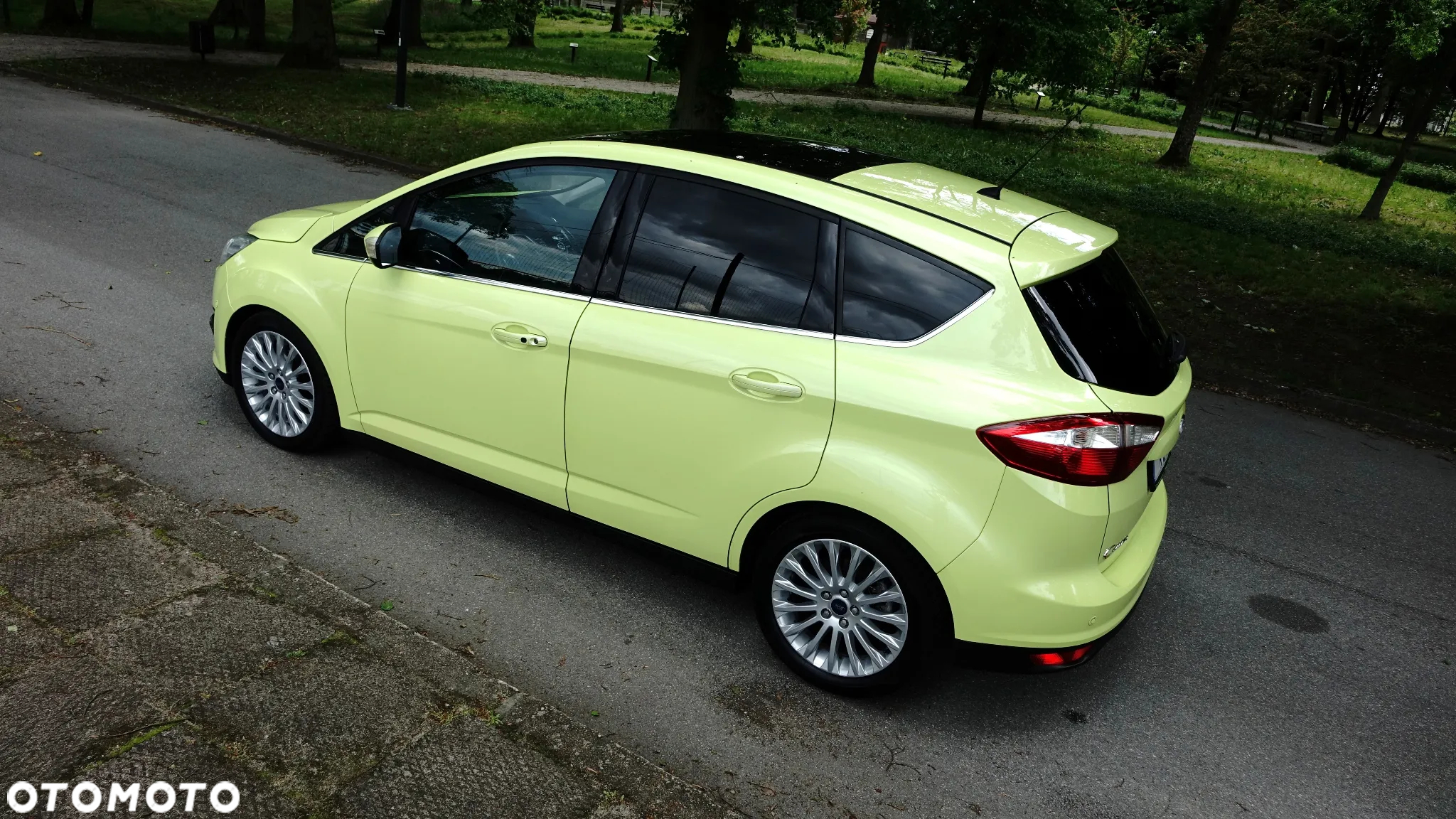 Ford C-MAX 1.6 TDCi Titanium - 29