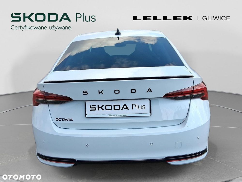 Skoda Octavia 1.5 TSI e-Tec Sportline DSG - 8