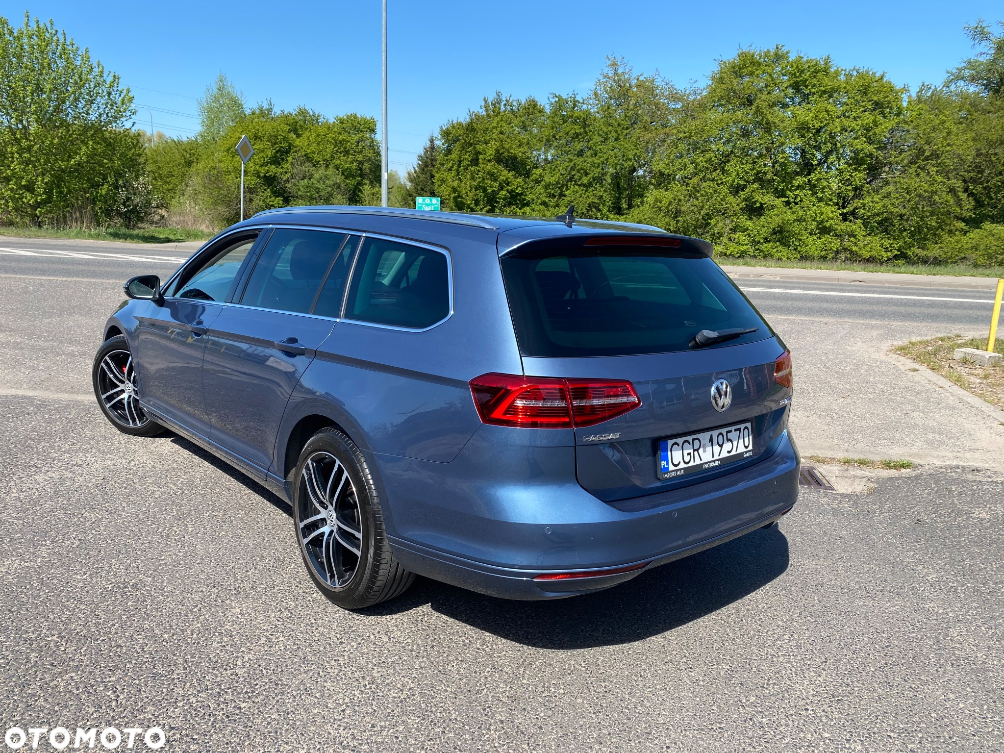Volkswagen Passat Variant 1.6 TDI (BlueMotion Technology) Comfortline - 10