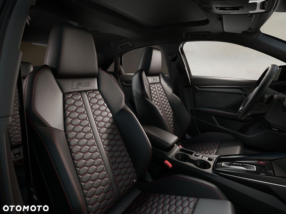 Audi RS3 Limousine - 7