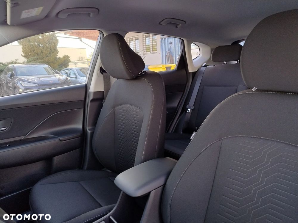 Hyundai Kona 1.6 GDI Hybrid Executive DCT - 11