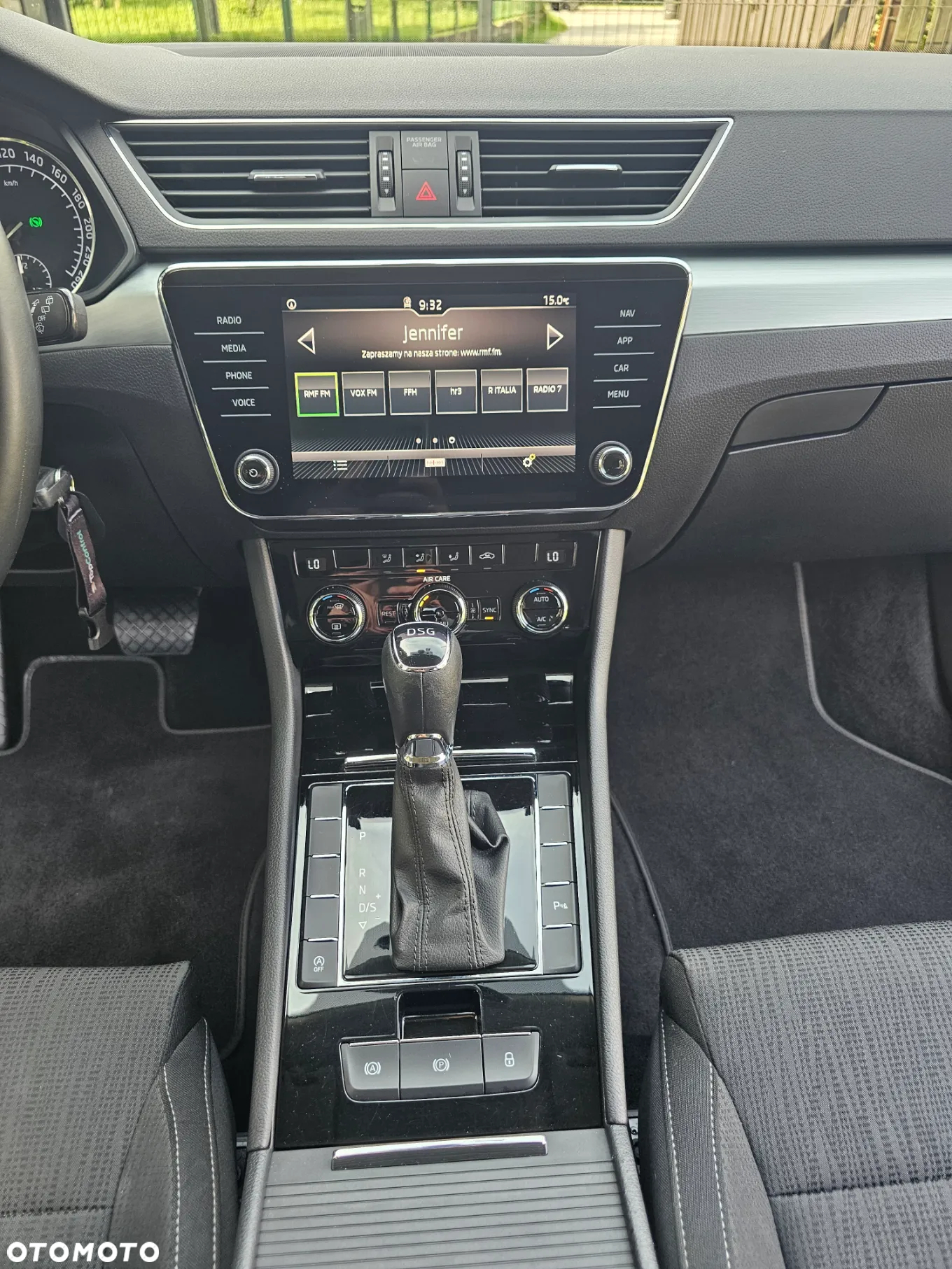 Skoda Superb 2.0 TDI DSG Premium Edition - 15