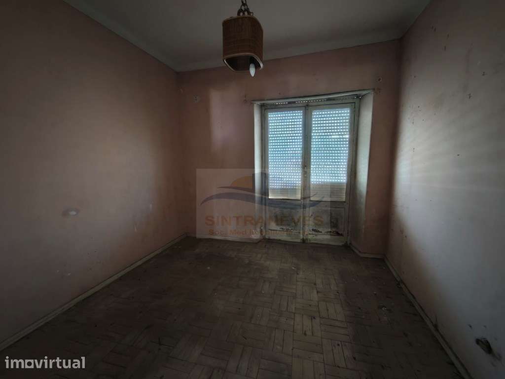 Oportunidade de Investimento em T2 na Amadora (vendido à melhor ofe... - Grande imagem: 3/8