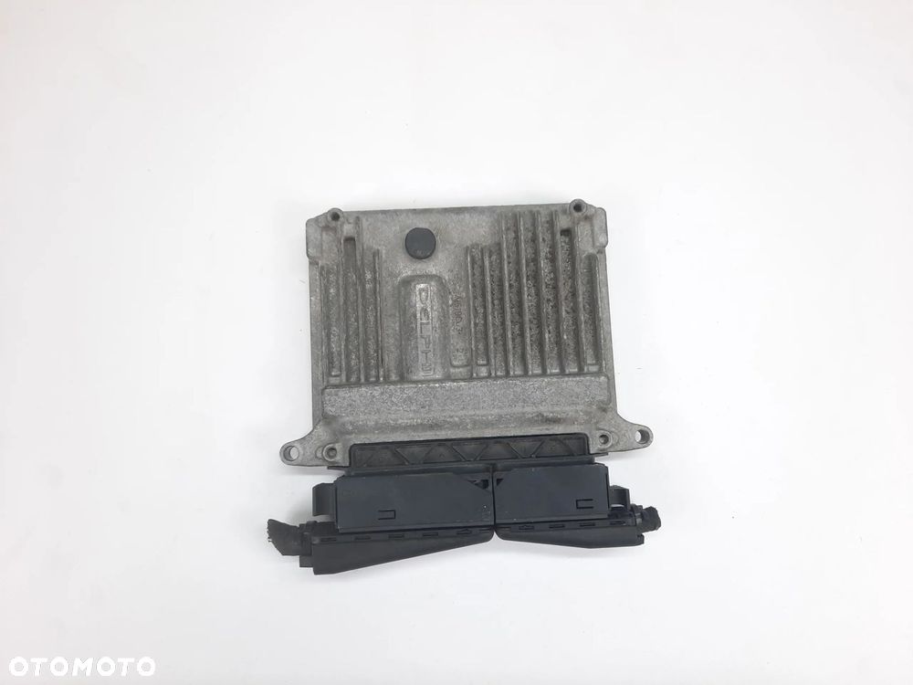 KOMPUTER STEROWNIK SILNIKA MERCEDES W204 2.2 CDI A6461504472 - 1