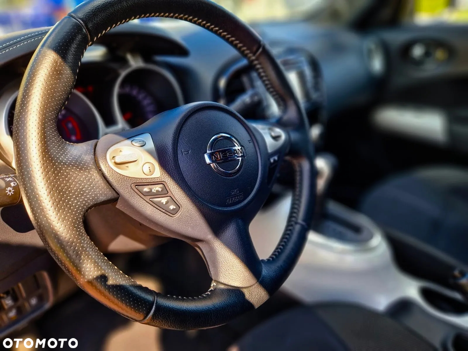 Nissan Juke 1.6 Tekna CVT - 10