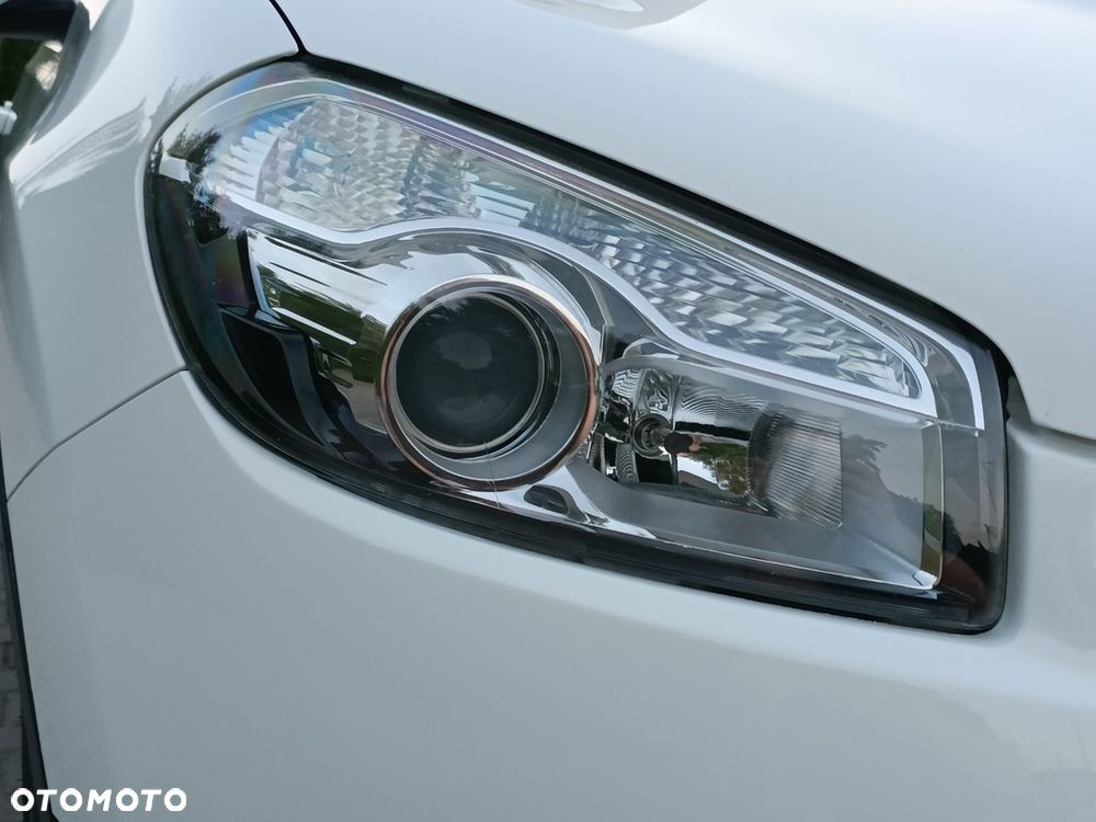 Nissan Qashqai - 32