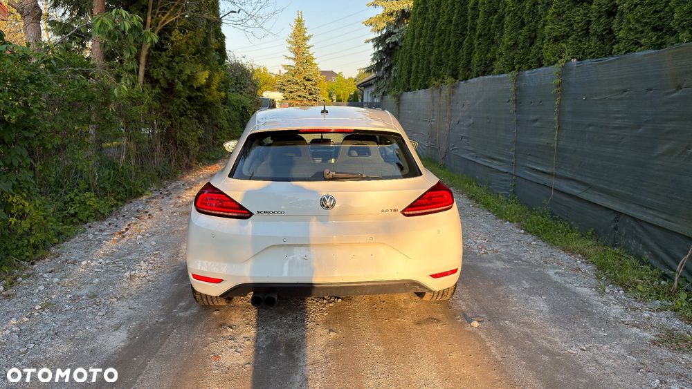 Volkswagen Scirocco 2.0 TSI BMT - 6