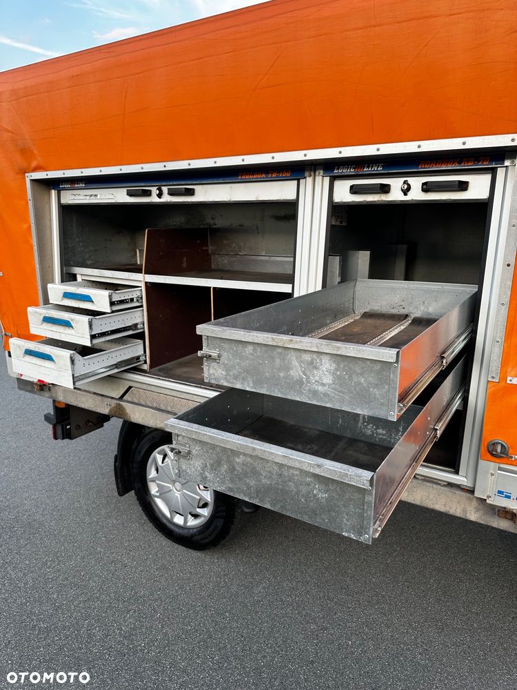 Ford TRANSIT - 11